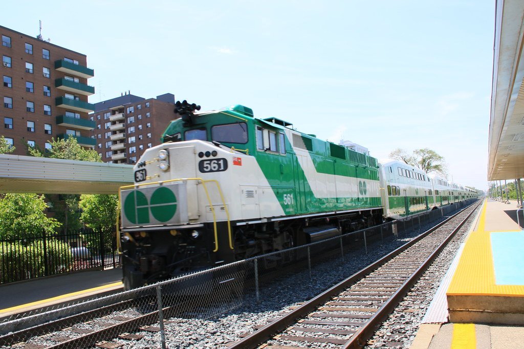 go train banner